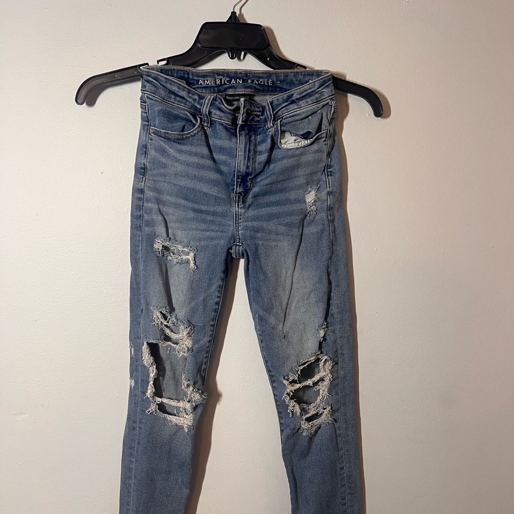 American Eagle Outfitters Women's Light Blue Ripped Skinny Jeans